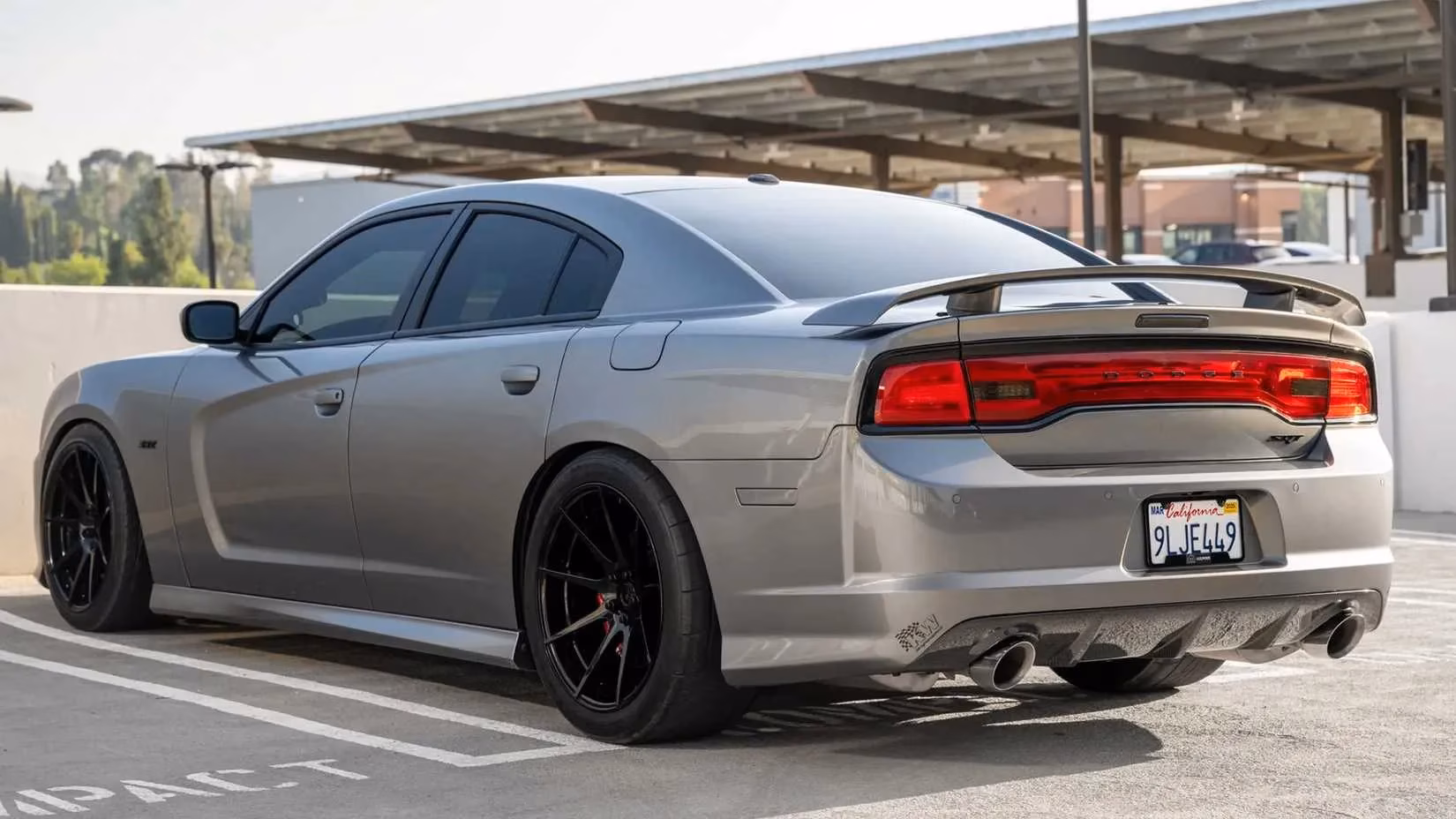 10-used-v8-muscle-cars-with-400-hp-that-beat-a-new-civic-type-r-s-price-in-2026-image-6