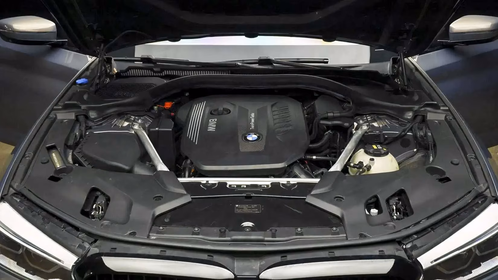 the-silent-storm-the-2018-bmw-540d-xdrive-america-s-unlikely-diesel-sleeper-image-1