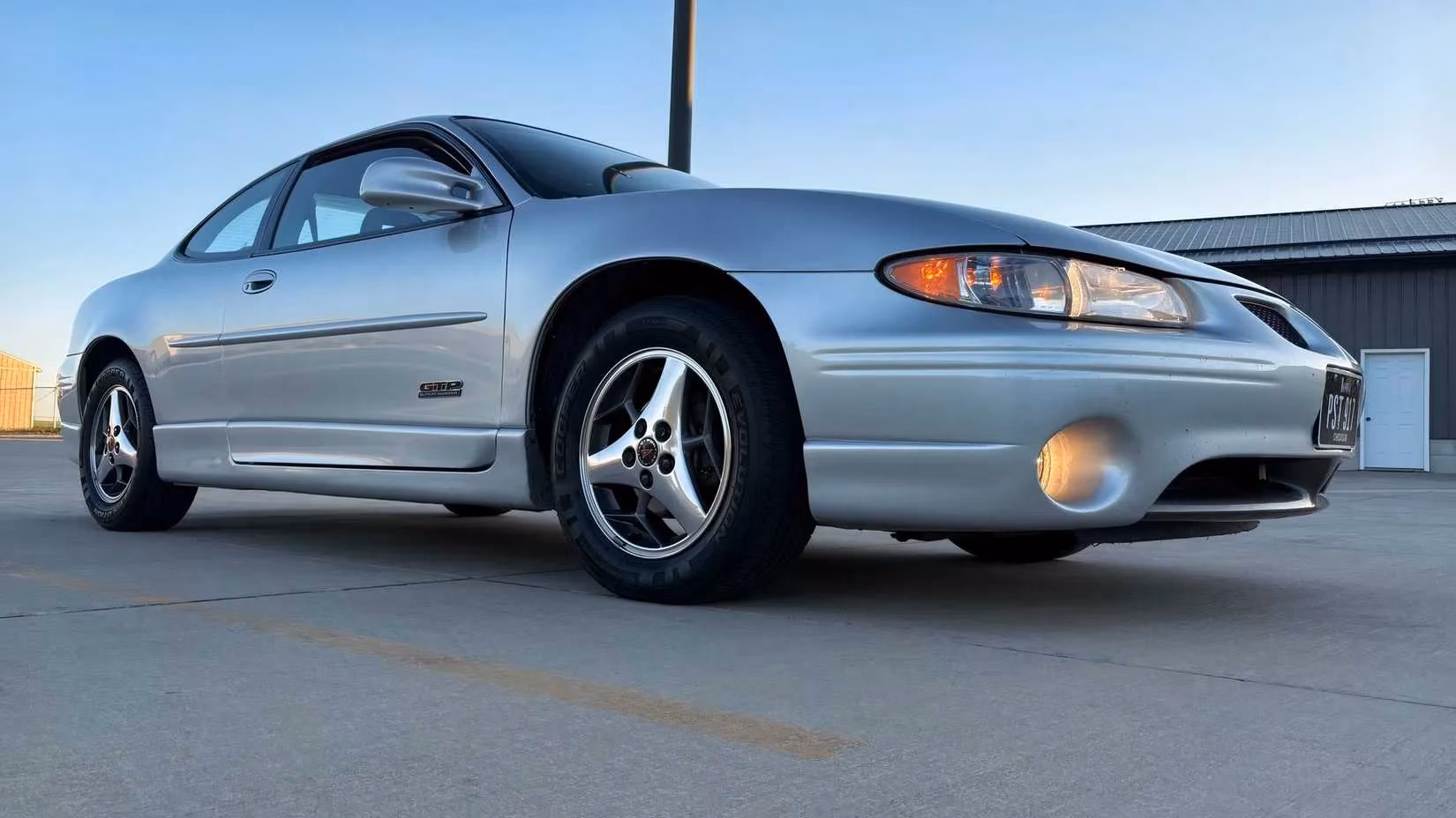 the-pontiac-grand-prix-gtp-the-sleeper-supercharged-legend-youre-sleeping-on-image-2