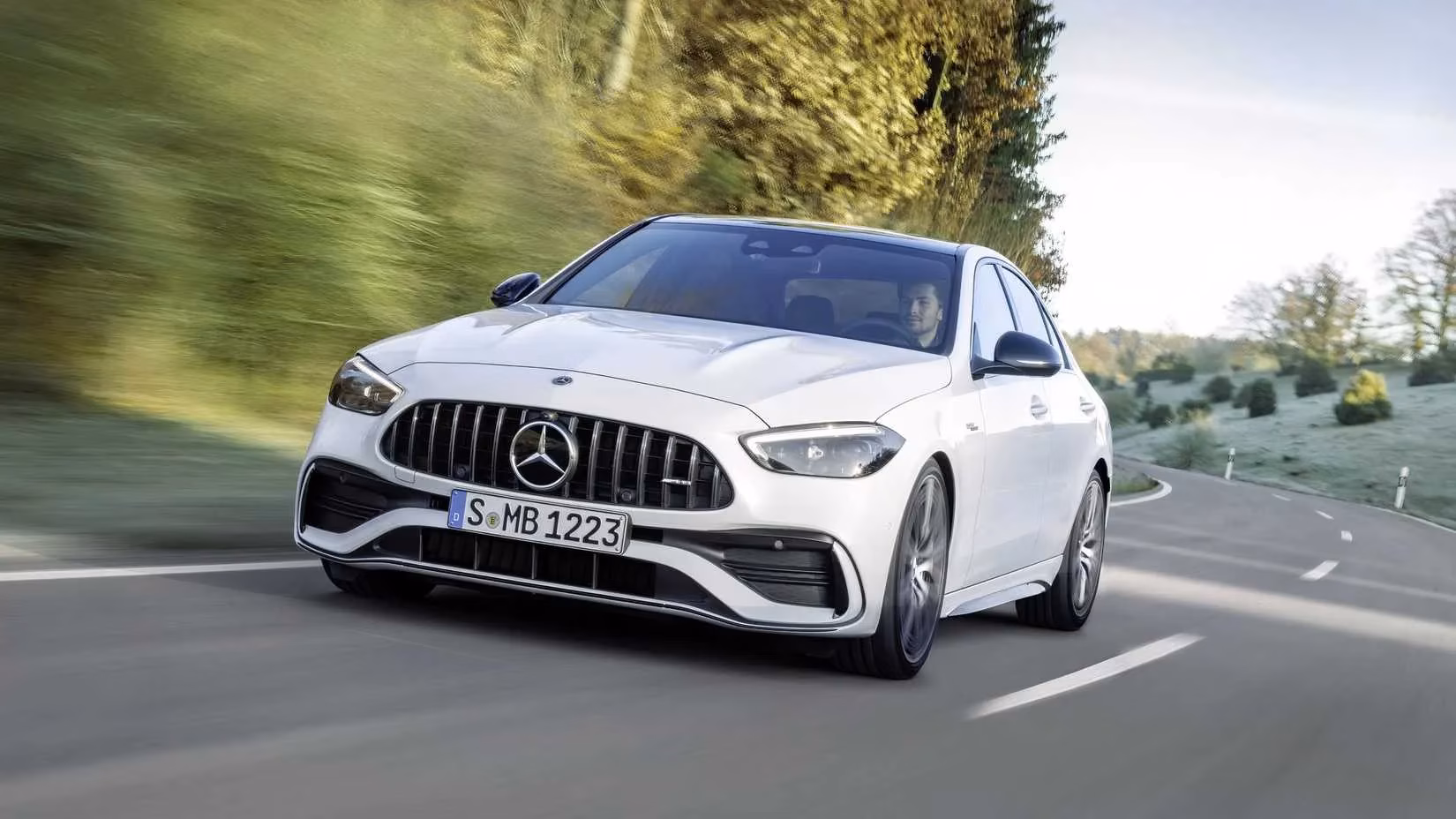 four-cylinder-fury-turbocharged-sedans-that-humiliate-modern-v8-muscle-image-7