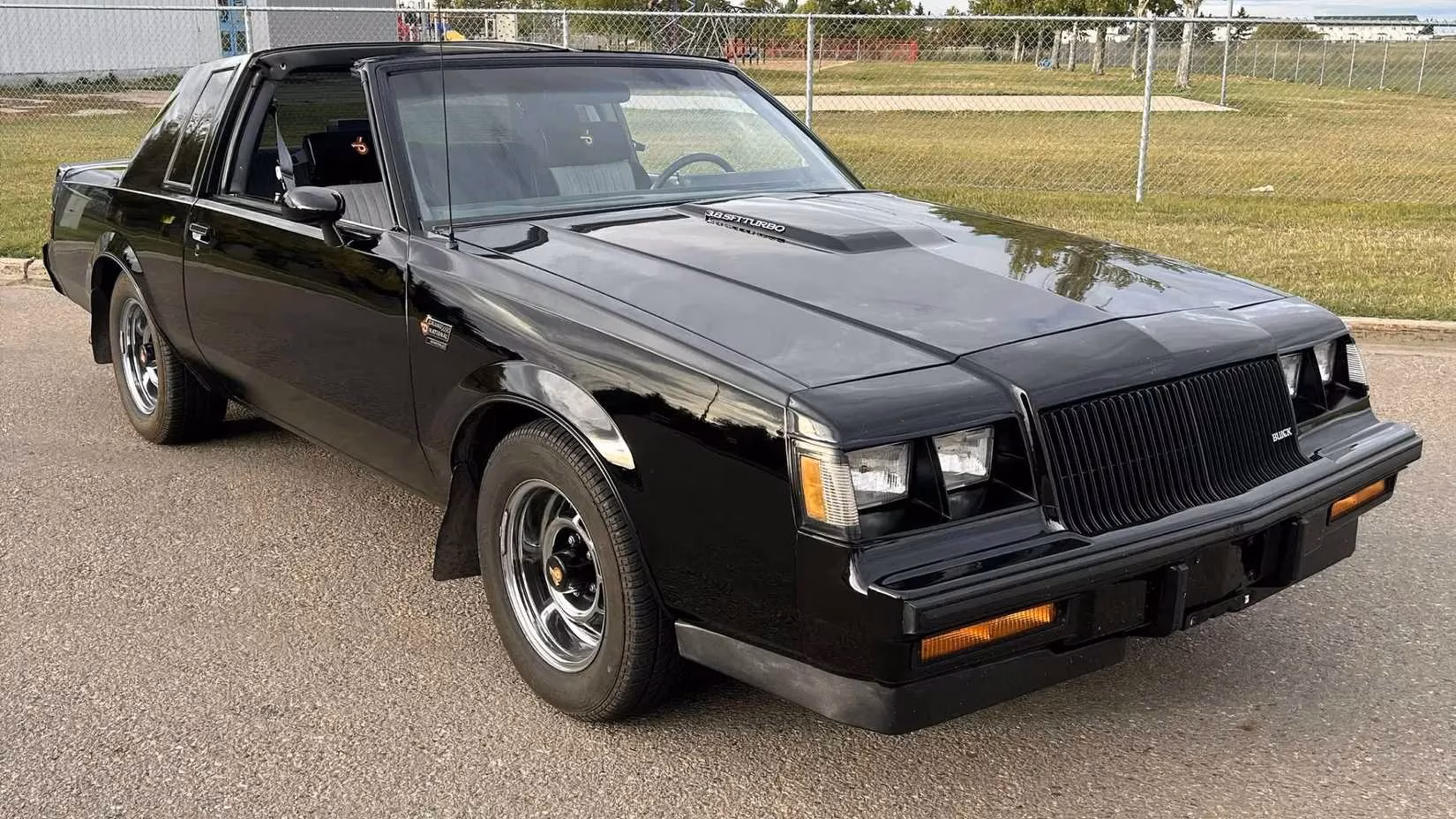 the-1987-buick-grand-national-thats-built-to-be-driven-not-worshiped-image-1