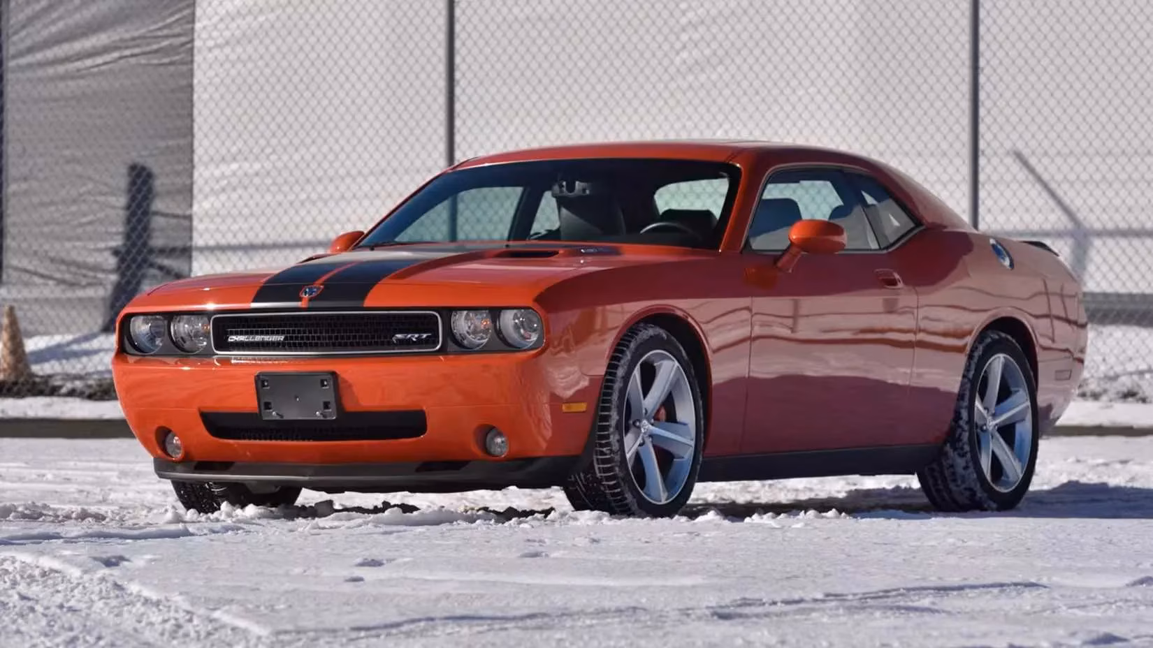 10-used-v8-muscle-cars-with-400-hp-that-beat-a-new-civic-type-r-s-price-in-2026-image-5