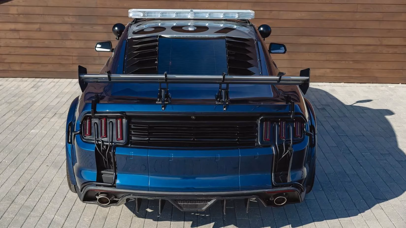 the-real-barricade-2016-ford-mustang-gt-from-transformers-hits-the-auction-block-image-1