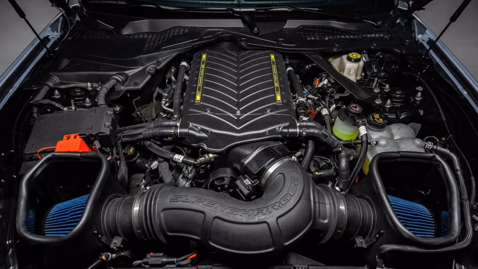870-hp-50-units-and-a-drift-brake-why-the-2026-mustang-rtr-spec-5-is-the-pony-car-unicorn-i-need-image-1