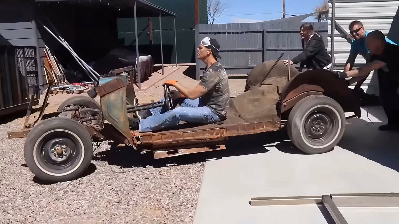 1949-ford-shoebox-body-swapped-onto-a-2008-bmw-335i-chassis-image-1