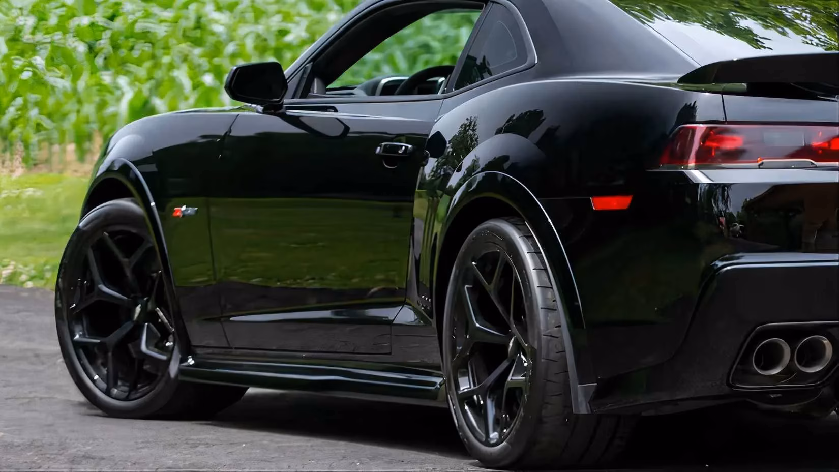 my-2026-quest-for-the-last-true-muscle-car-the-2015-camaro-z-28-image-3
