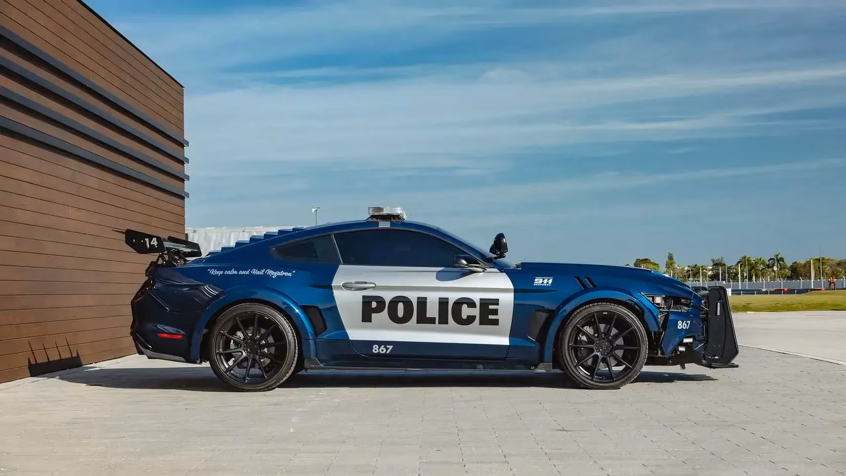 the-real-barricade-2016-ford-mustang-gt-from-transformers-hits-the-auction-block-image-4