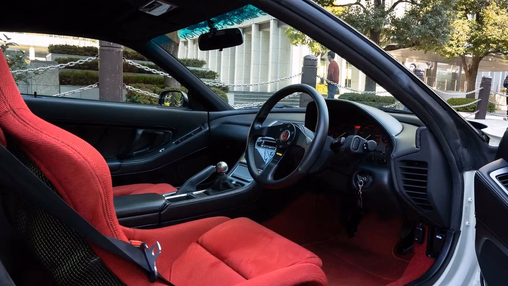 italdesign-teases-retro-inspired-honda-nsx-tribute-with-first-design-clues-image-2