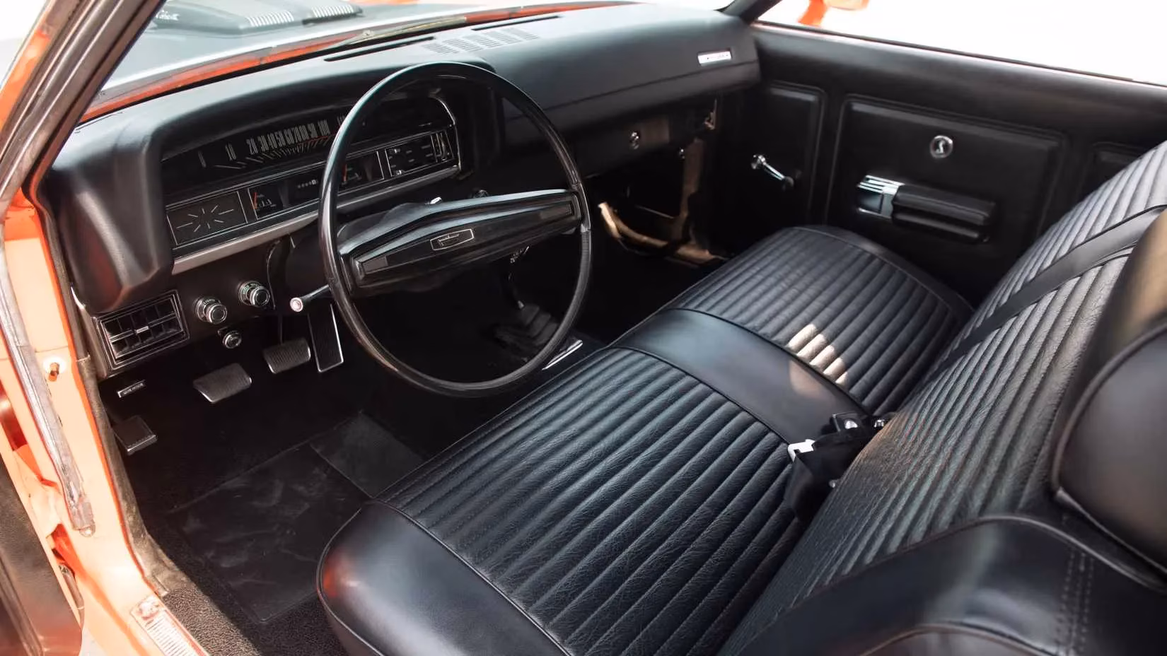 the-1970-ford-torino-twister-special-90-made-29-left-and-i-want-one-image-4
