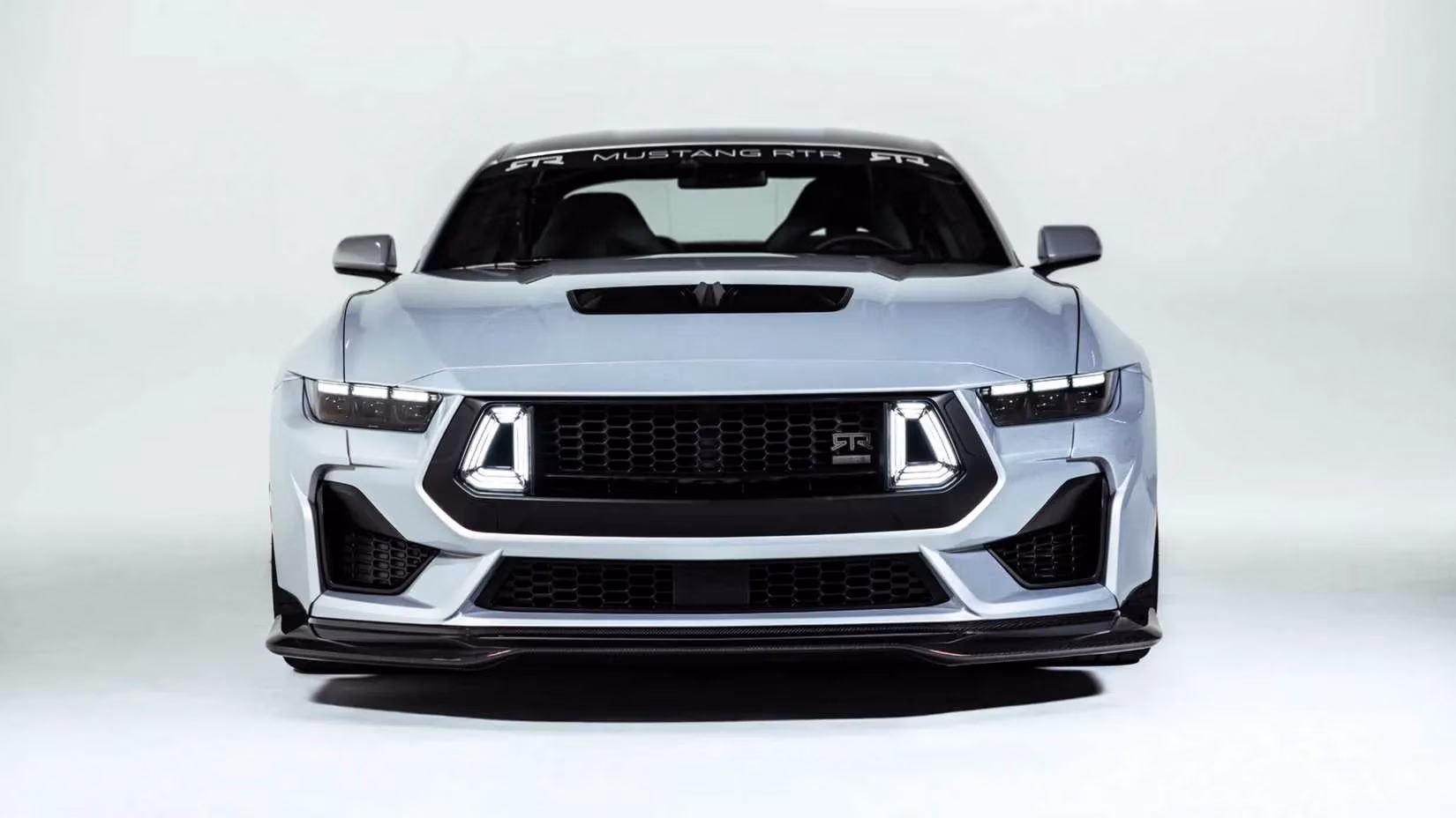 870-hp-50-units-and-a-drift-brake-why-the-2026-mustang-rtr-spec-5-is-the-pony-car-unicorn-i-need-image-6