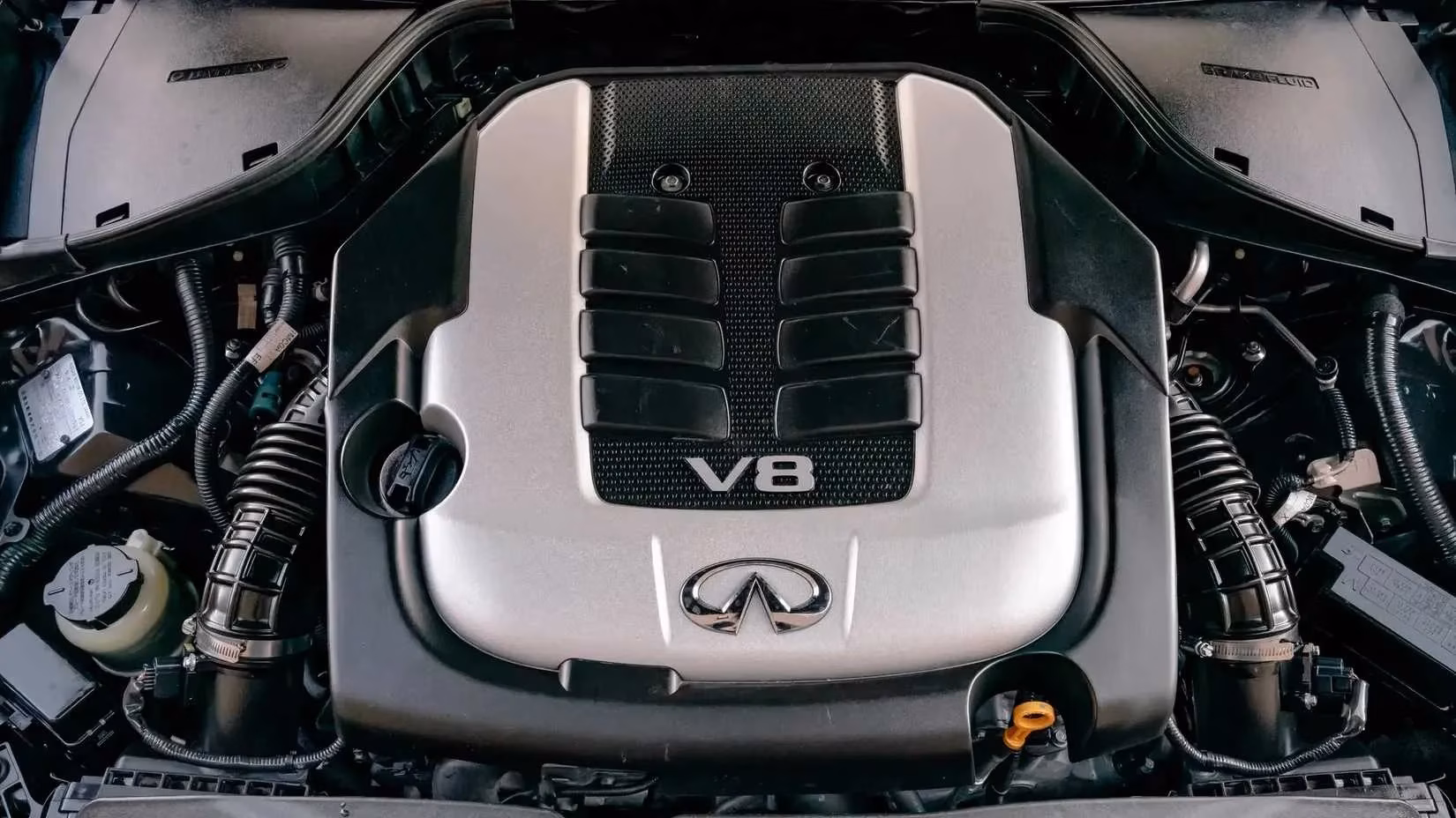 the-forgotten-japanese-v8-sedan-that-still-outruns-muscle-cars-in-2026-image-3