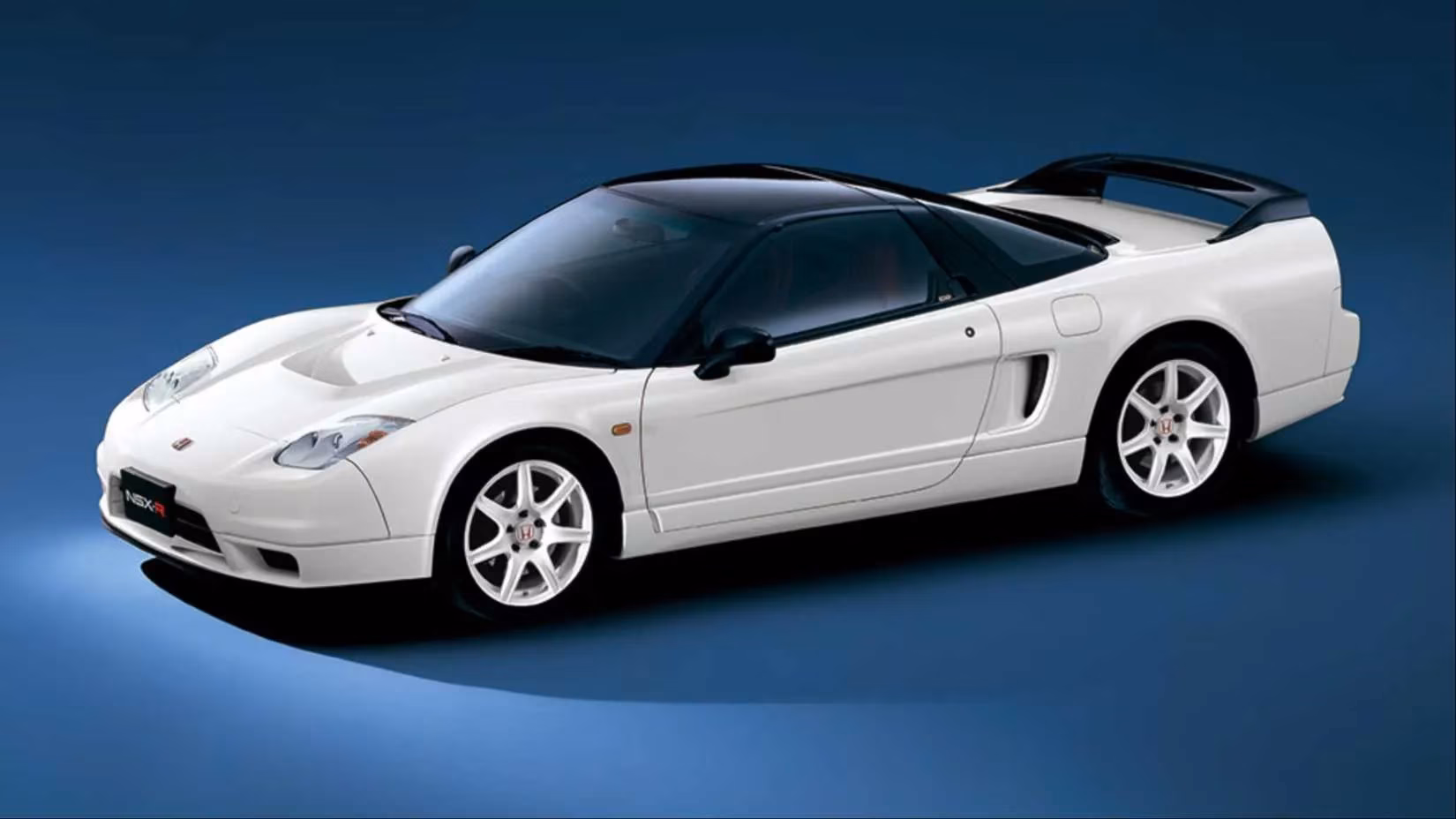 honda-nsx-r-the-quiet-supercar-that-still-gets-away-image-1