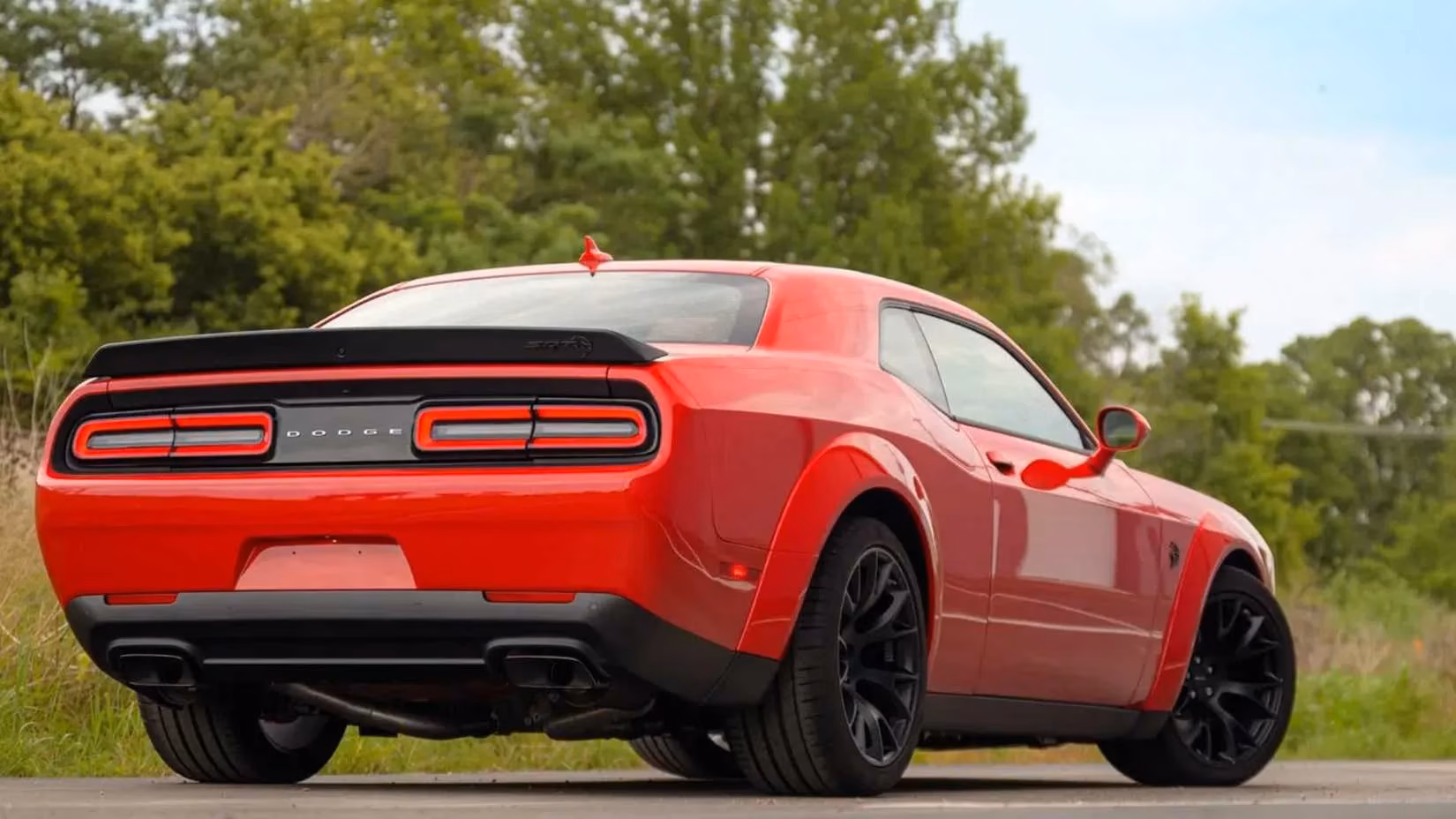 the-last-roar-dodge-s-most-powerful-manual-muscle-car-ever-image-2