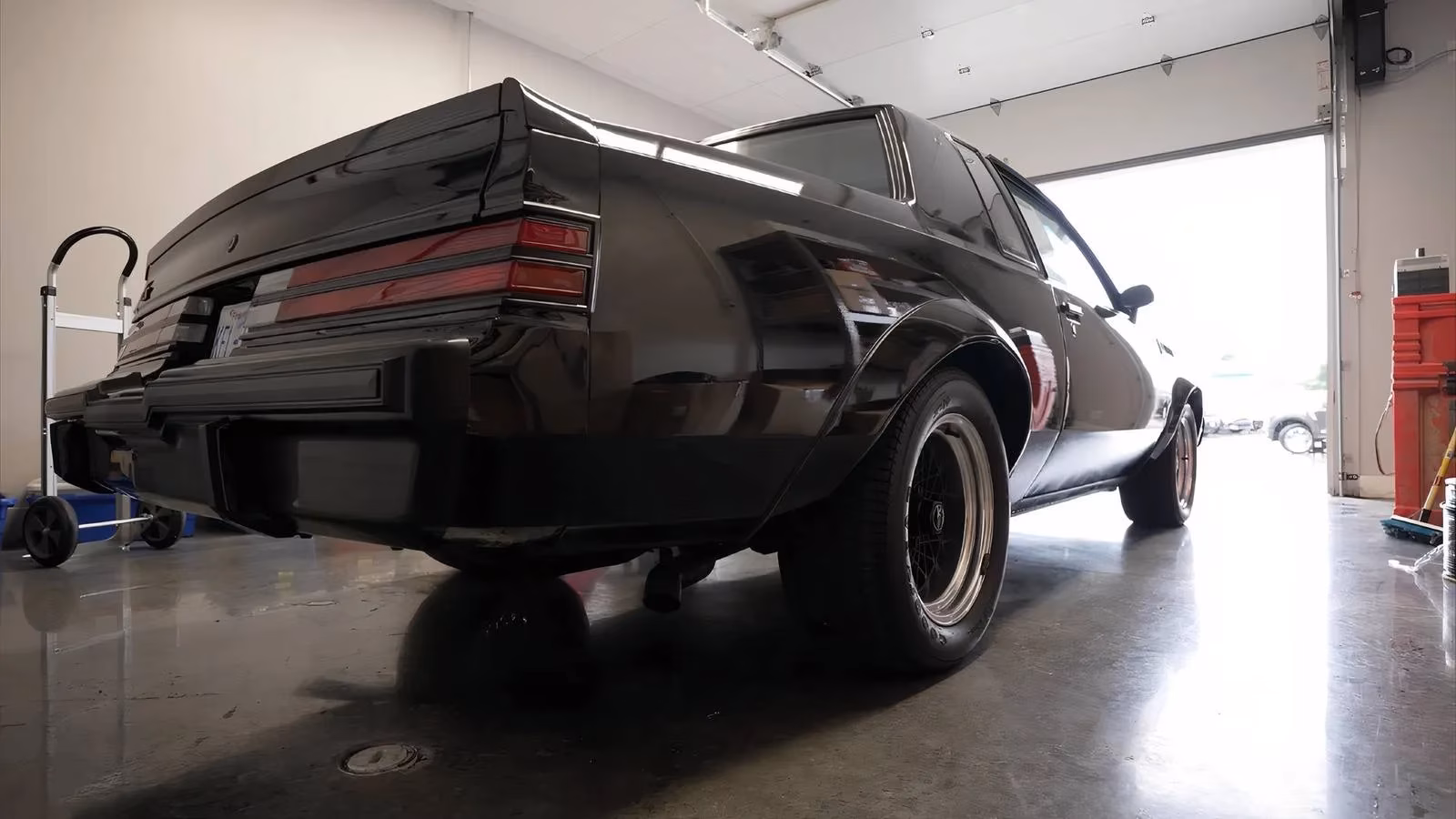 my-look-at-a-1000-mile-buick-gnx-and-a-family-owned-1968-camaro-rs-image-0