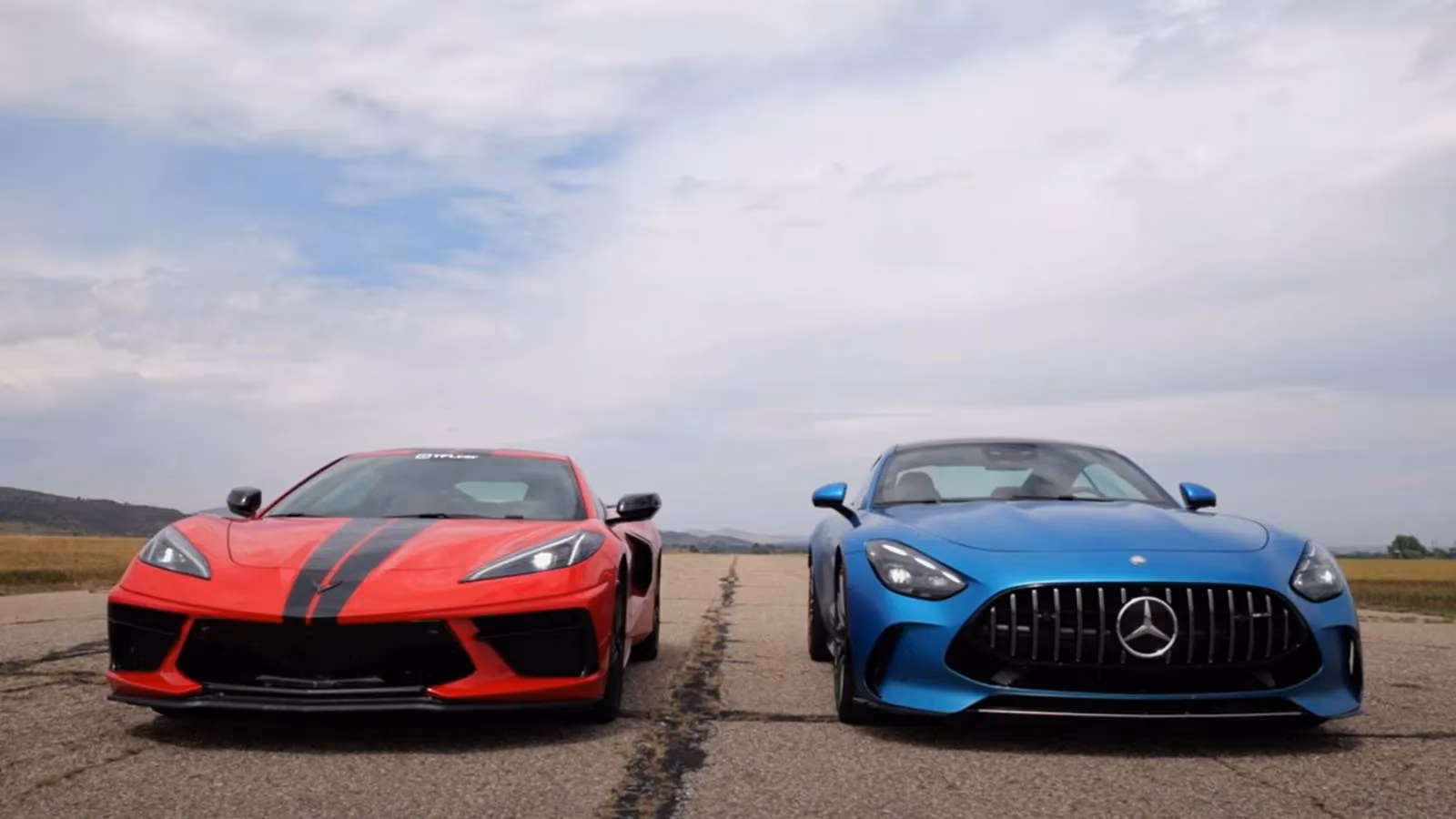 used-c8-corvette-battles-a-200000-mercedes-amg-gt-63-coupe-on-the-drag-strip-image-0